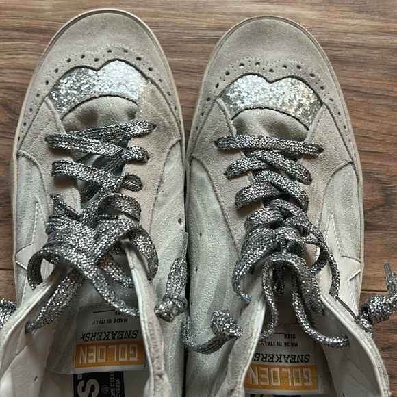 Golden Goose Gray Mid Star Shoes with Silver Glitter Laces - Picture 12 of 16